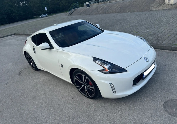 Nissan 370 Z cena 108900 przebieg: 40100, rok produkcji 2018 z Kielce małe 254